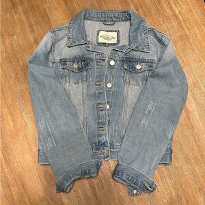Ashley Vintage Charm‎ Blue Denim Jean Jacket